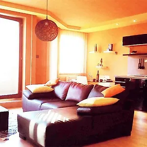 https://ayas-apartment.plovdiv-hotels.com